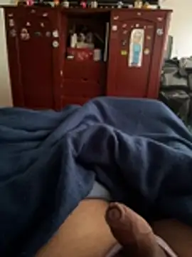 Snapshot of cris1122 chatting on 02-17-26, 12:56 cris1122 online show from 02-17-26, 12:56