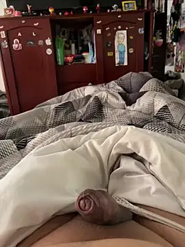 Snapshot of cris1122 chatting on 04-08-26, 01:22 cris1122 online show from 04-08-26, 01:22