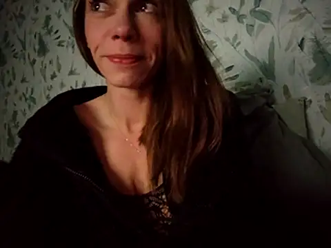 Mimakario online show from 11-23-25, 10:09