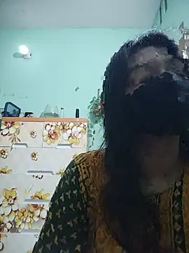 Snapshot of Disha_Nur0 chatting on 06-07-26, 05:49 Disha Nur0 online show from 06-07-26, 05:49