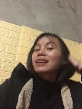 Trangbabylove online show from 03-09-26, 04:11