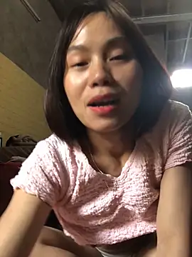 Trangbabylove online show from 03-20-26, 08:52