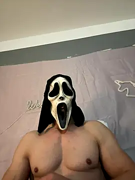 Luna MaskedMan online show from 11-17-25, 02:06