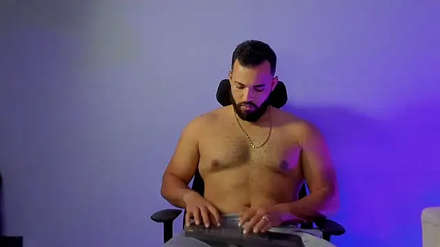 Chris Varden online show from 12-22-25, 07:11