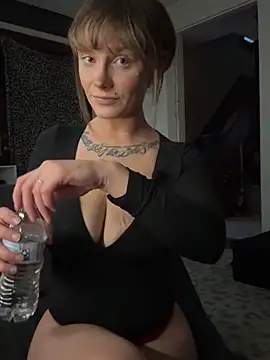 sofrancy online show from 12-20-25, 10:06