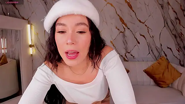 ZaraKafruni online show from 02-27-26, 04:23