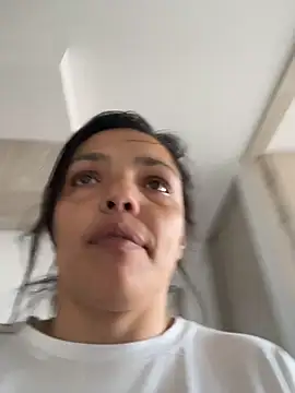 LaraDanverss online show from 04-04-26, 09:01