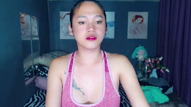 Celestinefoxy online show from 12-16-25, 06:02