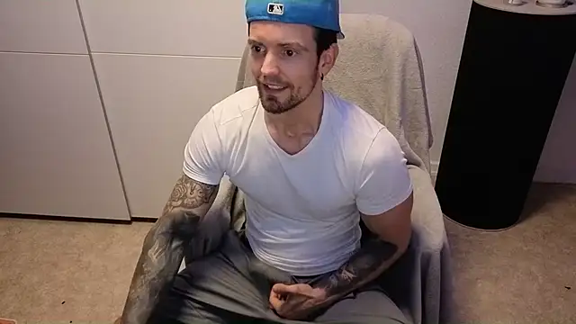 Mystery Mark online show from 12-05-25, 08:38