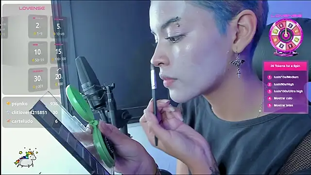 Snapshot of Anny_Kiitty chatting on 11-20-25, 05:07 Anny Kiitty online show from 11-20-25, 05:07