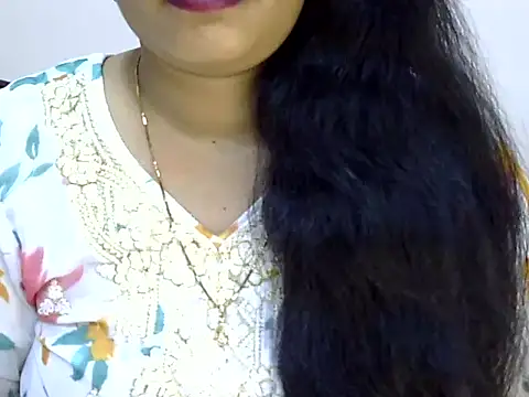 Muskan Jha online show from 04-12-26, 01:10