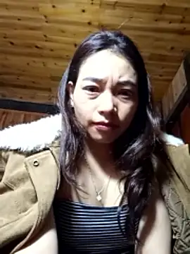 Snapshot of _Su-Su_ chatting on 02-02-26, 11:47 Su-Su online show from 02-02-26, 11:47