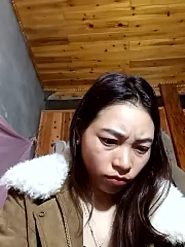 Snapshot of _Su-Su_ chatting on 02-03-26, 11:43 Su-Su online show from 02-03-26, 11:43