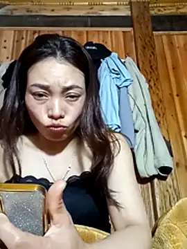 Snapshot of _Su-Su_ chatting on 02-15-26, 03:09 Su-Su online show from 02-15-26, 03:09