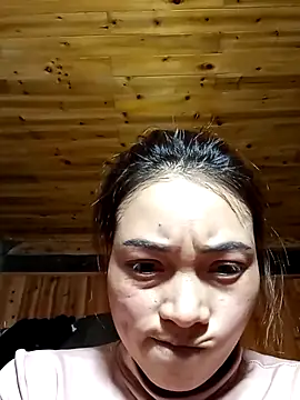 Snapshot of _Su-Su_ chatting on 02-17-26, 02:35 Su-Su online show from 02-17-26, 02:35