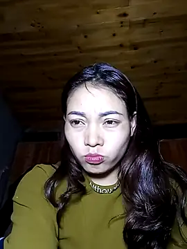 Snapshot of _Su-Su_ chatting on 02-18-26, 03:08 Su-Su online show from 02-18-26, 03:08