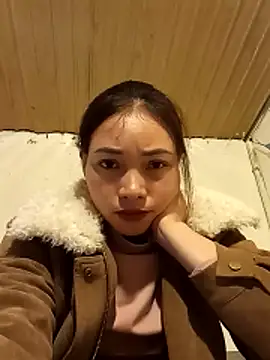 Snapshot of _Su-Su_ chatting on 02-23-26, 10:56 Su-Su online show from 02-23-26, 10:56