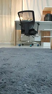 Snapshot of Lukemo chatting on 02-07-26, 11:52 Lukemo online show from 02-07-26, 11:52