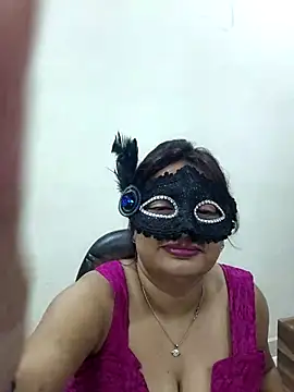 Cute-richa1 online show from 03-14-26, 05:07