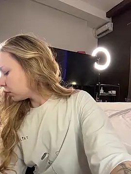 Snapshot of -SaraBlack- chatting on 02-03-26, 04:23 -SaraBlack- online show from 02-03-26, 04:23