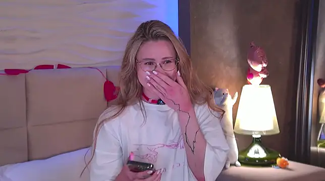 Snapshot of -SaraBlack- chatting on 02-11-26, 04:17 -SaraBlack- online show from 02-11-26, 04:17