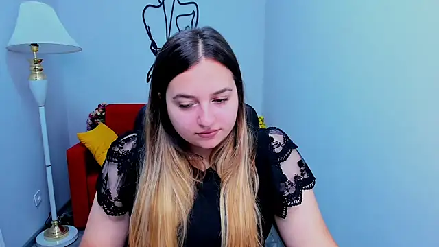 Maria Bond online show from 11-30-25, 07:01