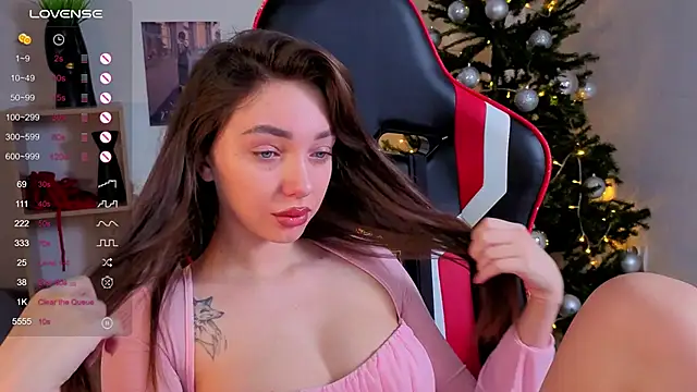 Emilia mala online show from 12-20-25, 05:53