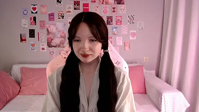 Lexi Bottom online show from 01-14-26, 02:06