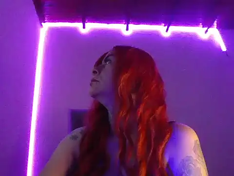 Nina-foxx online show from 01-18-26, 11:25