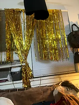 Motherbigbus online show from 01-08-26, 07:21