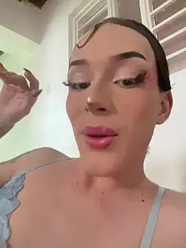 Baby luxury online show from 07-25-26, 02:58