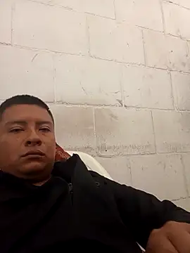 Jeison0323 online show from 04-12-26, 07:08