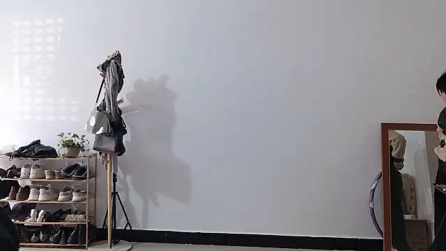 adele8731 online show from 12-18-25, 02:50