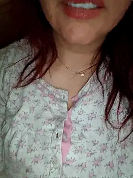 Virginass2000 online show from 11-19-25, 02:06