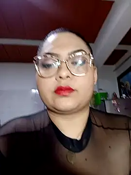 Snapshot of Anna_Lucia88 chatting on 06-08-26, 08:04 Anna Lucia88 online show from 06-08-26, 08:04