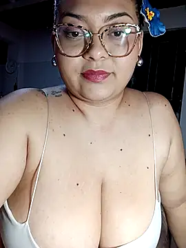 Snapshot of Anna_Lucia88 chatting on 07-13-26, 08:17 Anna Lucia88 online show from 07-13-26, 08:17