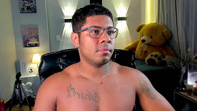 LEONHDZ online show from 11-27-25, 02:13