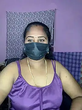 Snapshot of Tamil_devagi chatting on 04-19-26, 08:24 Tamil devagi online show from 04-19-26, 08:24