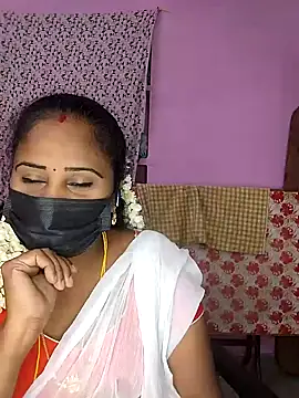 Snapshot of Tamil_devagi chatting on 04-21-26, 06:31 Tamil devagi online show from 04-21-26, 06:31