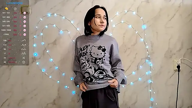 TianaMeiser online show from 01-12-26, 11:15