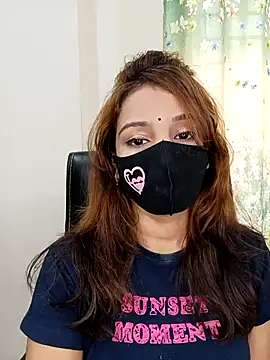 Snapshot of Sexy-Jara1 chatting on 11-20-25, 03:18 Sexy-Jara1 online show from 11-20-25, 03:18