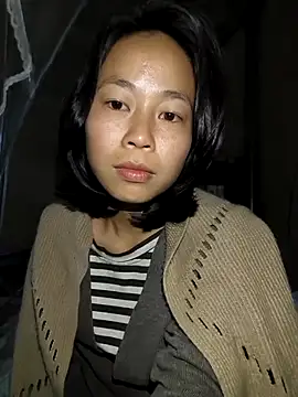 Cat-meow online show from 11-26-25, 02:07