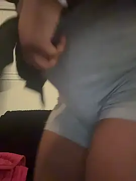 kaywest online show from 04-22-26, 07:44