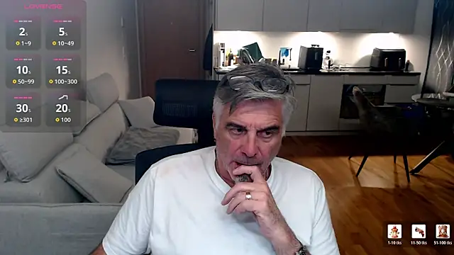 Buidapest online show from 03-21-26, 10:13