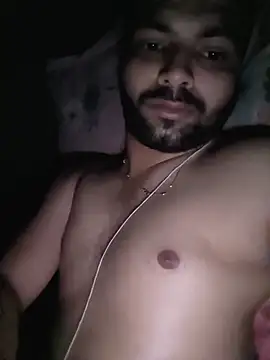 Snapshot of hunterr1593 chatting on 04-23-26, 07:27 hunterr1593 online show from 04-23-26, 07:27