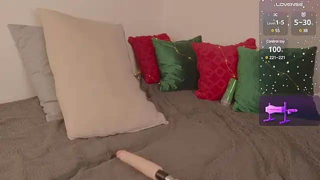 Snapshot of inked_witch chatting on 12-13-24, 11:50 inked witch online show from 12-13-24, 11:50