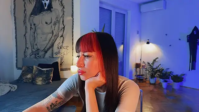 Snapshot of inked_witch chatting on 10-27-25, 04:11 inked witch online show from 10-27-25, 04:11