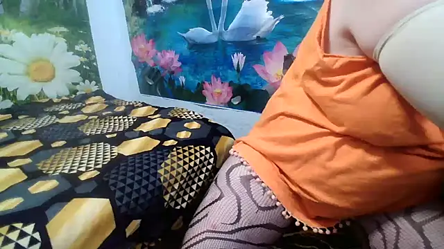 AnnaXGoldX online show from 05-16-26, 01:10