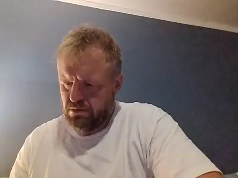 Snapshot of TheOneDonShaun chatting on 06-09-26, 01:28 TheOneDonShaun online show from 06-09-26, 01:28