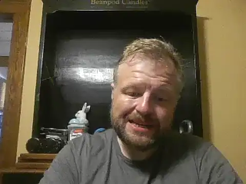 Snapshot of TheOneDonShaun chatting on 06-10-26, 02:34 TheOneDonShaun online show from 06-10-26, 02:34